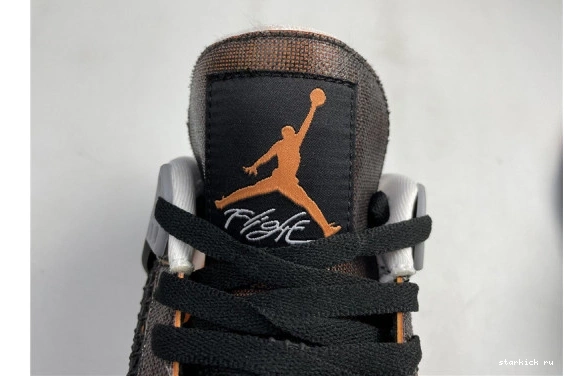 Air Retro (W) CW7183 4 100 Starfish CW7183-100 Jordan 0728